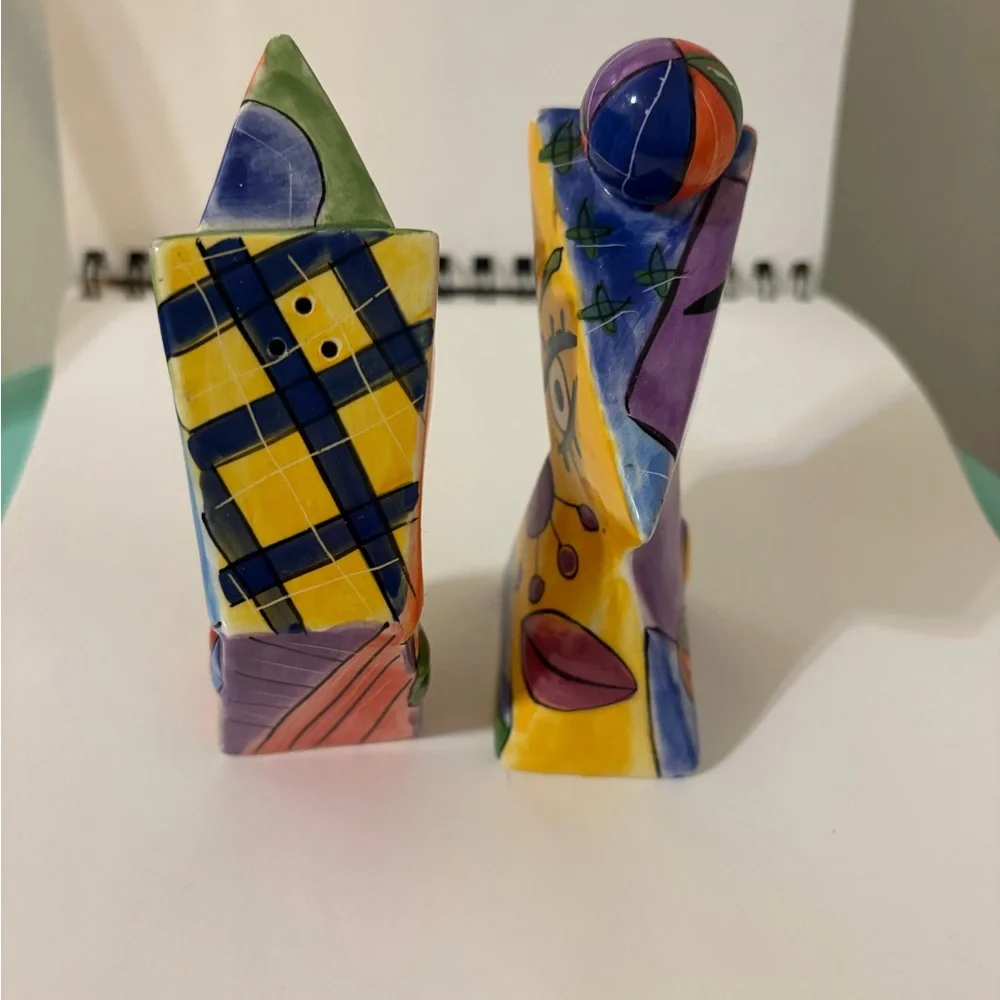 Rare Muzeum Picasso Style Cubist Male Female Salt & Pepper Shakers